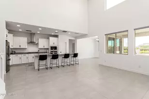 8773 W Medlock Dr, Glendale, AZ 85305 - Photo 16