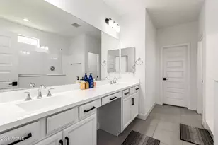 8773 W Medlock Dr, Glendale, AZ 85305 - Photo 30