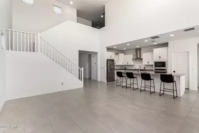 8773 W Medlock Drive, Glendale, AZ 85305 - Photo 14