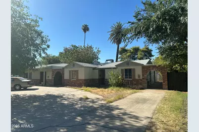 1717 W Heatherbrae, Phoenix, AZ 85015 - Photo 1