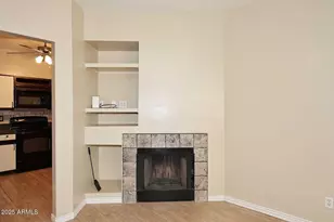 1126 W Elliot Rd, Chandler, AZ 85224 - Photo 12