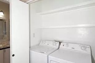 1126 W Elliot Rd, Chandler, AZ 85224 - Photo 18