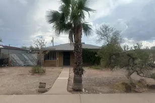 3215 W Taylor, Phoenix, AZ 85009 - Photo 1