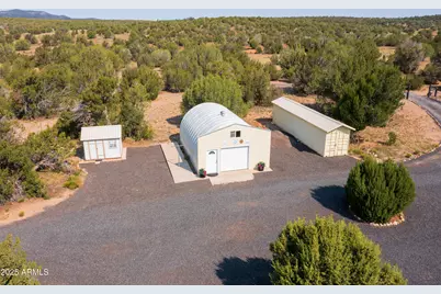 42897 N Pickett Corral Road, Seligman, AZ 86337 - Photo 38