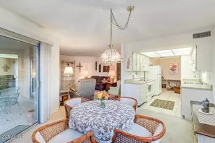 19252 N Star Ridge Dr, Sun City West, AZ 85375 - Photo 4