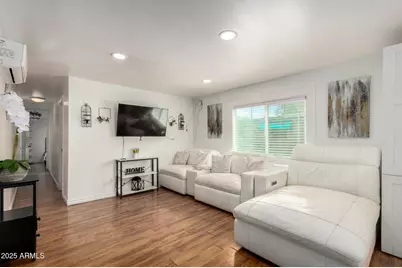 5601 W Missouri Avenue #32, Glendale, AZ 85301 - Photo 2