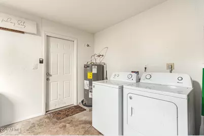 7748 W Minnezona Avenue, Phoenix, AZ 85033 - Photo 28