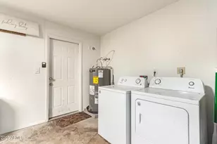 7748 W Minnezona Ave, Phoenix, AZ 85033 - Photo 28