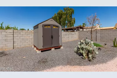 7748 W Minnezona Avenue, Phoenix, AZ 85033 - Photo 34