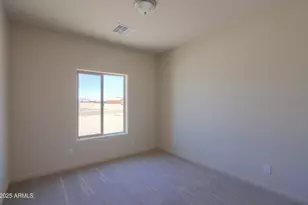 13562 S Huntington Rd, Arizona City, AZ 85123 - Photo 16