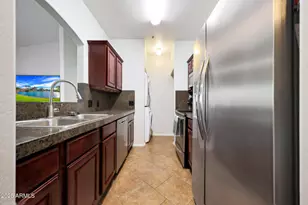 2950 W Louise Dr, Phoenix, AZ 85027 - Photo 8