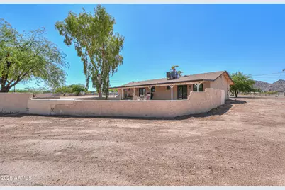 51089 W Julie Lane, Maricopa, AZ 85139 - Photo 52