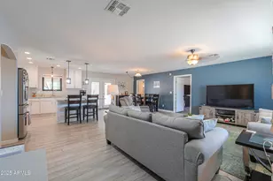 51089 W Julie Ln, Maricopa, AZ 85139 - Photo 10