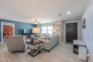 51089 W Julie Ln, Maricopa, AZ 85139 - Photo 6