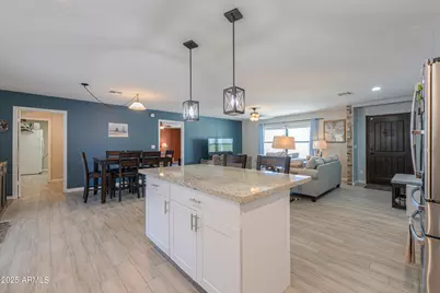 51089 W Julie Lane, Maricopa, AZ 85139 - Photo 8