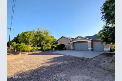 18145 E Cherry Hills Place, Queen Creek, AZ 85142 - Photo 4