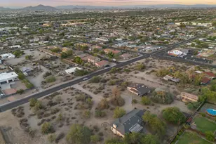 2315 E South Mountain Ave, Phoenix, AZ 85042 - Photo 40