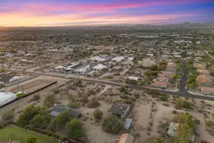 2315 E South Mountain Ave, Phoenix, AZ 85042 - Photo 42