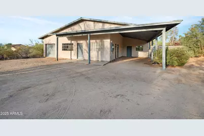 2315 E South Mountain Avenue, Phoenix, AZ 85042 - Photo 14