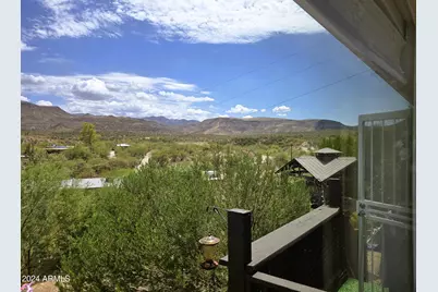 20435 E Wagon Wheel Circle, Black Canyon City, AZ 85324 - Photo 14