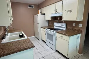 10134 N 97th Ave, Peoria, AZ 85345 - Photo 8