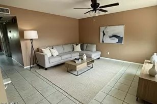 10134 N 97th Ave, Peoria, AZ 85345 - Photo 14