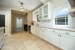 530 W Willetta St, Phoenix, AZ 85003 - Photo 10