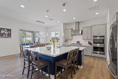 10638 E Thornton Avenue, Mesa, AZ 85212 - Photo 2