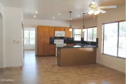 9276 S Myrtle Avenue, Tempe, AZ 85284 - Photo 12