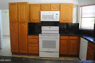 9276 S Myrtle Ave, Tempe, AZ 85284 - Photo 48