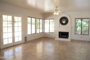 9276 S Myrtle Ave, Tempe, AZ 85284 - Photo 16