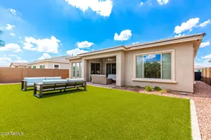 2831 E Los Gatos Dr, Phoenix, AZ 85050 - Photo 30