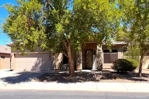 43292 W Oakland Ct, Maricopa, AZ 85138 - Photo 2