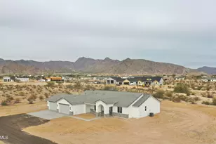 20136 W Hazelwood St, Litchfield Park, AZ 85340 - Photo 2