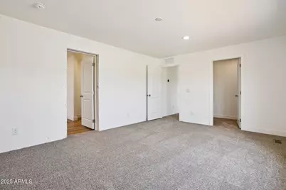 28514 N 250th Lane, Wittmann, AZ 85361 - Photo 8