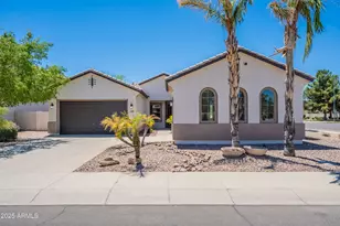 3879 E Gemini Pl, Chandler, AZ 85249 - Photo 1