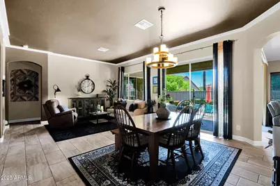 7965 W Robin Lane, Peoria, AZ 85383 - Photo 8