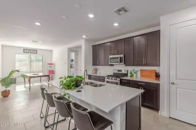 487 W Rainbow Bridge Lane, San Tan Valley, AZ 85140 - Photo 8