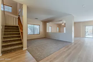 519 E Rainbow Dr, Chandler, AZ 85249 - Photo 4