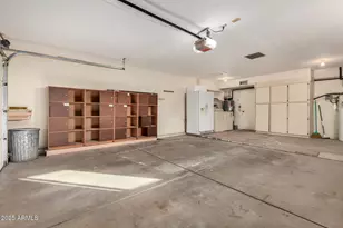 11049 W Crestbrook Dr, Sun City, AZ 85351 - Photo 22