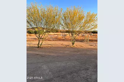 9432 S 325th Avenue, Buckeye, AZ 85396 - Photo 2