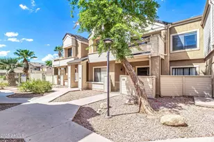 2035 S Elm St, Tempe, AZ 85282 - Photo 4