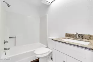 2035 S Elm St, Tempe, AZ 85282 - Photo 24