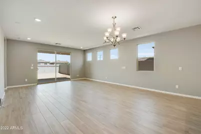 17144 W Dahlia Drive, Surprise, AZ 85388 - Photo 10