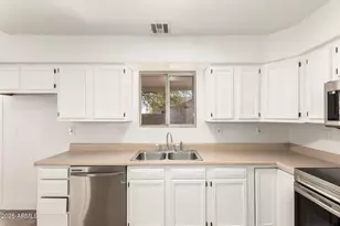 14309 S Amado Blvd, Arizona City, AZ 85123 - Photo 10