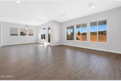 5604 N 202nd Lane, Litchfield Park, AZ 85340 - Photo 2