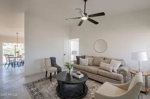 521 E Wickieup Ln, Phoenix, AZ 85024 - Photo 6