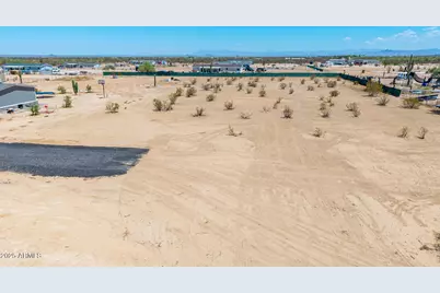 - E Day Spring Lane #20614010V, Florence, AZ 85132 - Photo 1