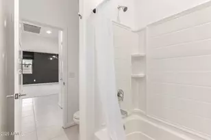 12524 W Trumbull Rd, Avondale, AZ 85323 - Photo 24