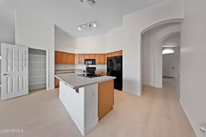 4315 E Redwood Lane, Phoenix, AZ 85048 - Photo 4